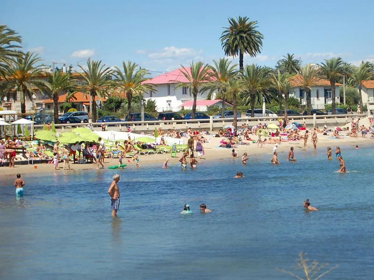 Magnifique Studio Hypercentre Trains Plages Au Coeur De Golfe-Juan